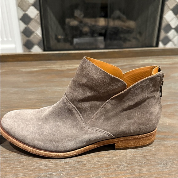 Kork-Ease Ryder Suede Ankle Boots Taupe Brown Size 7 Boho Fall Casual Neutral - Picture 4 of 12